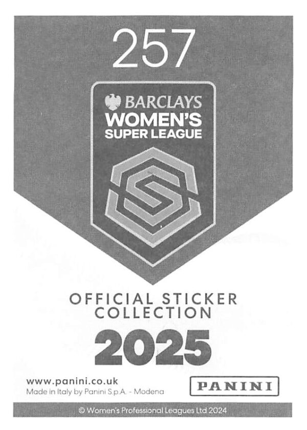 257 niamh fahey (liverpool)    captain back